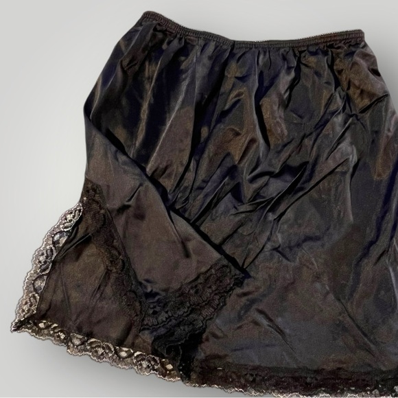Vintage Black 100% Antron Nylon Mini Skirt Slip - Picture 6 of 14